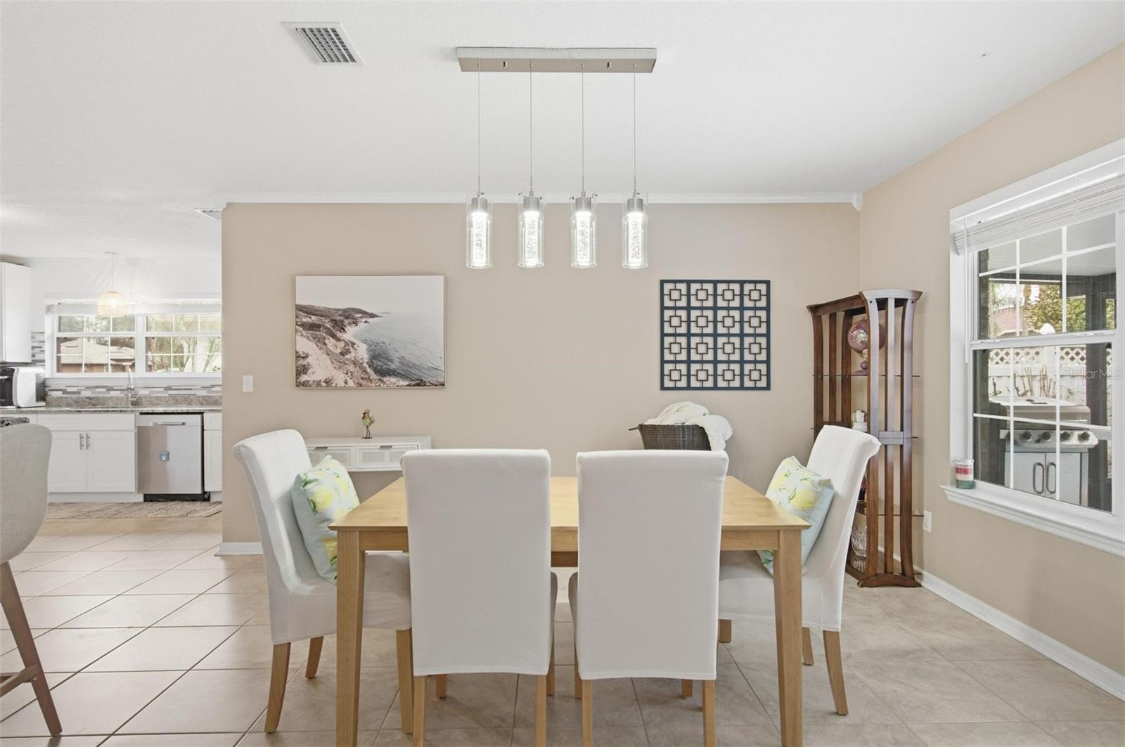 Image 13 of 38 For 27 Burning Bush Drive