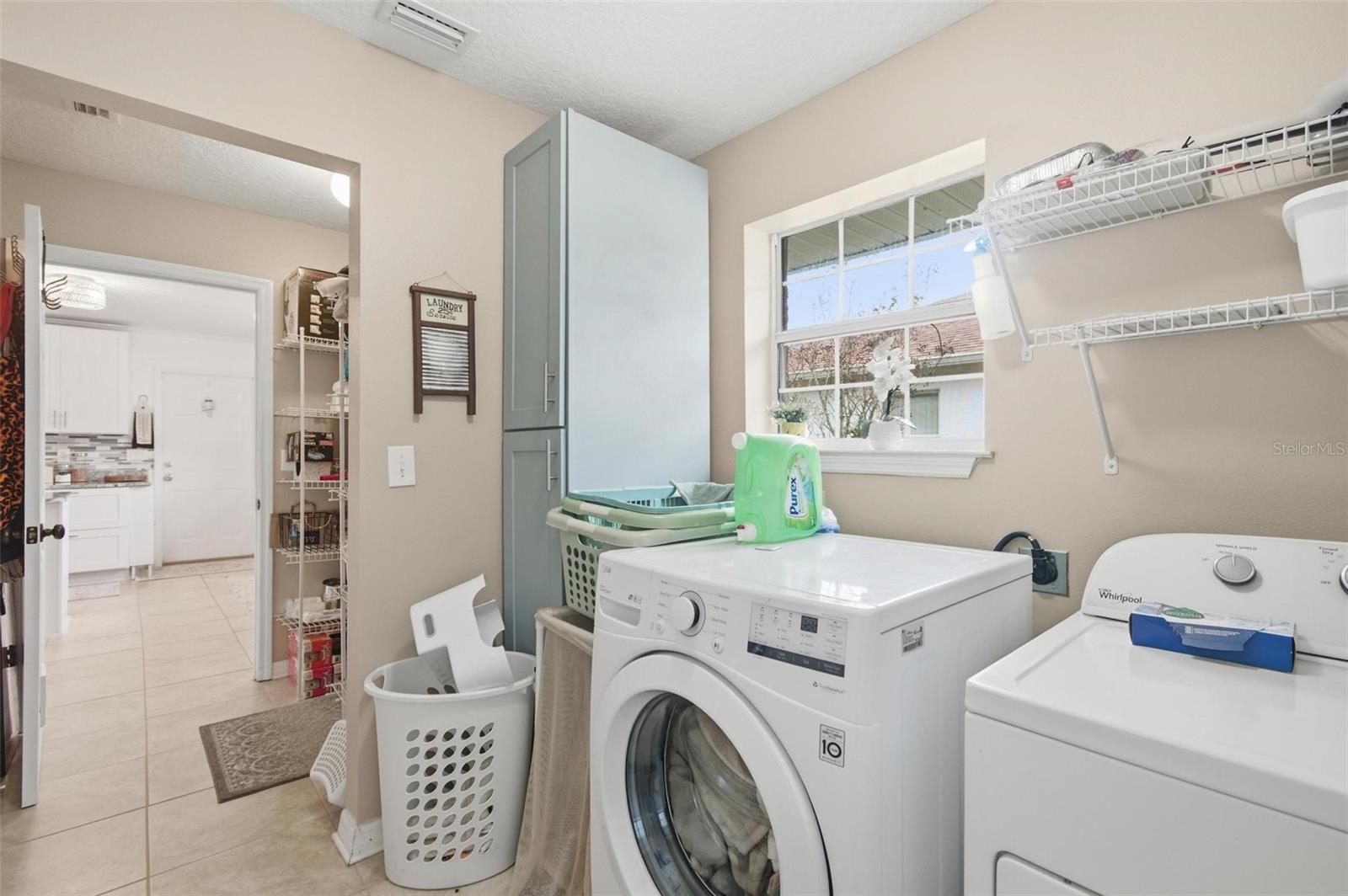 Image 17 of 38 For 27 Burning Bush Drive