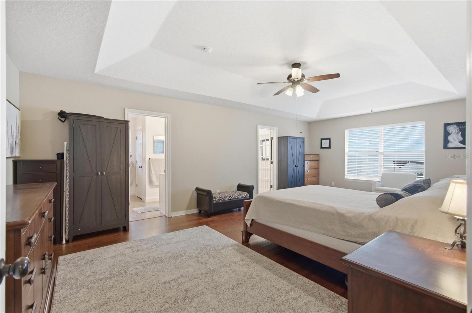 Image 20 of 38 For 27 Burning Bush Drive