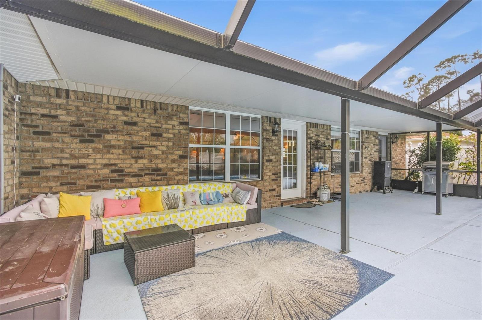 Image 32 of 38 For 27 Burning Bush Drive