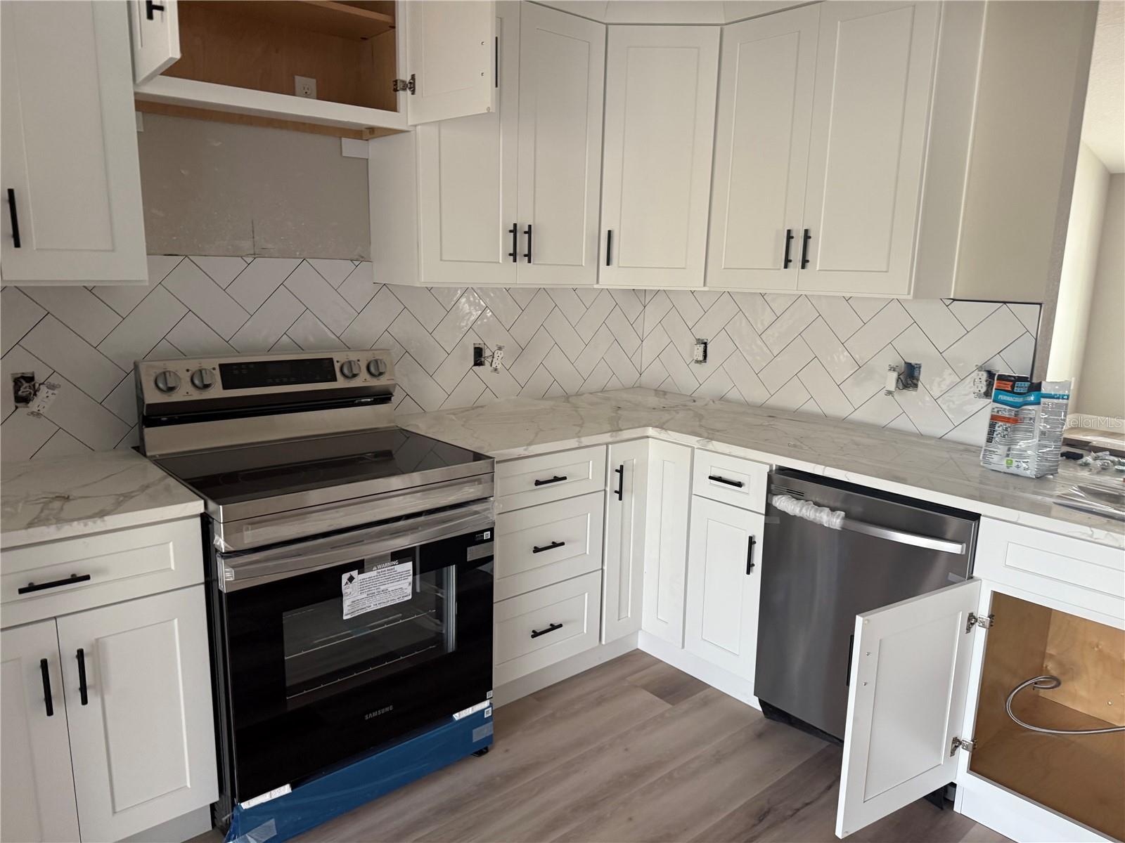 Image 4 of 10 For 55 Louisiana Drive