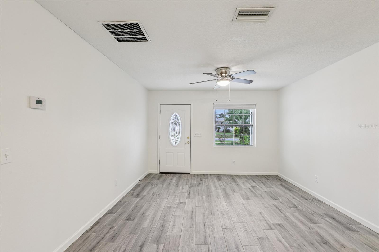 Image 11 of 46 For 2574 Lofberg Drive