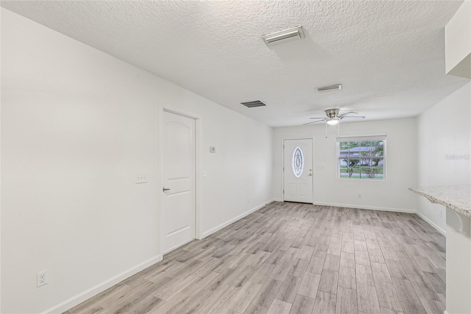 Image 12 of 46 For 2574 Lofberg Drive