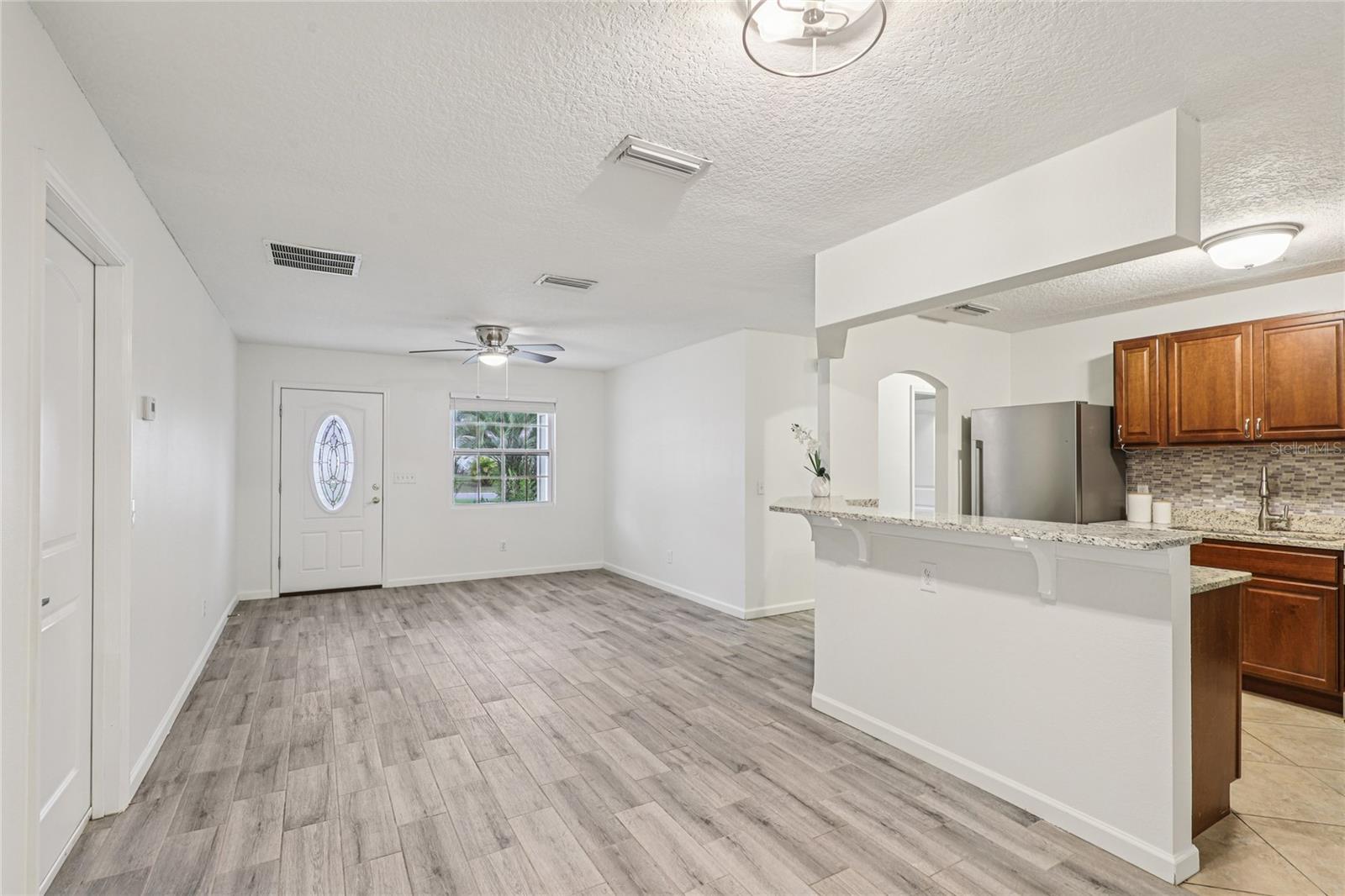 Image 15 of 46 For 2574 Lofberg Drive