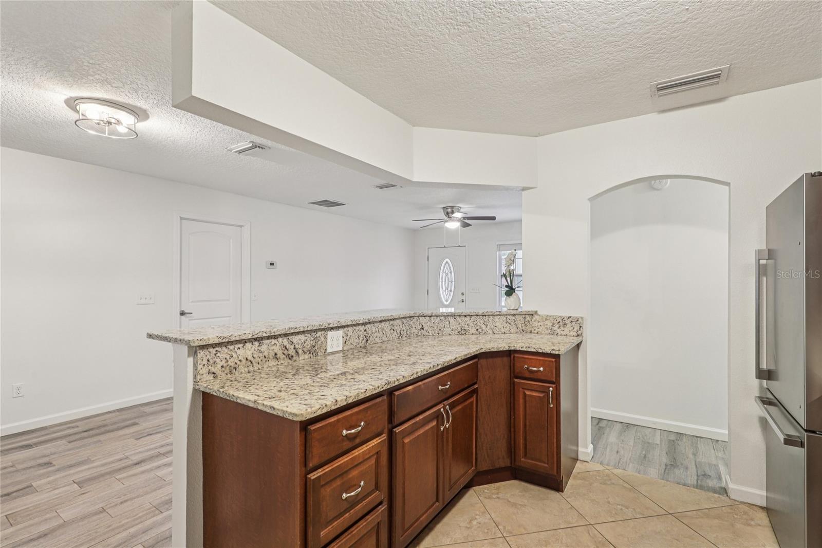 Image 18 of 46 For 2574 Lofberg Drive