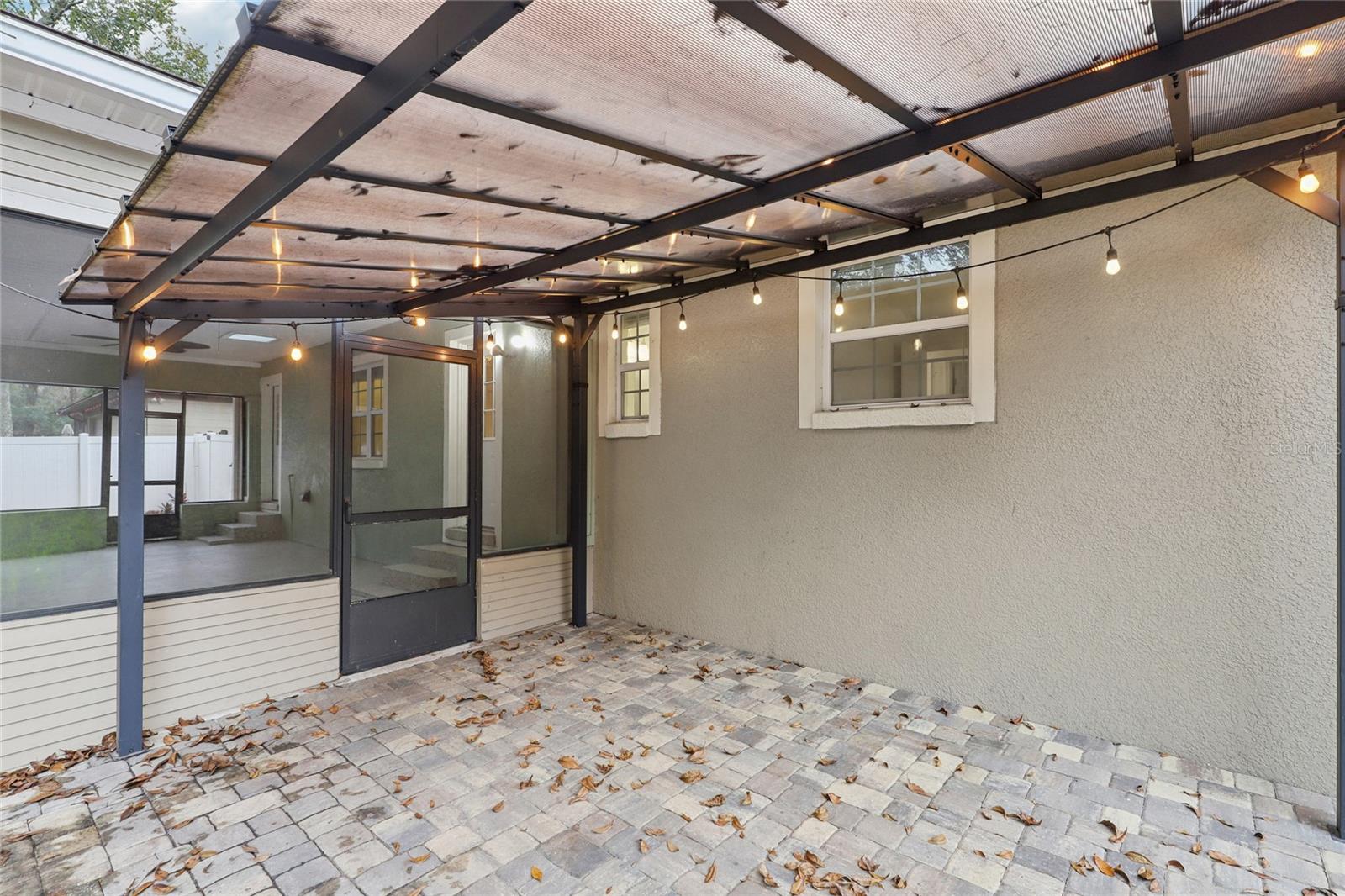 Image 31 of 46 For 2574 Lofberg Drive