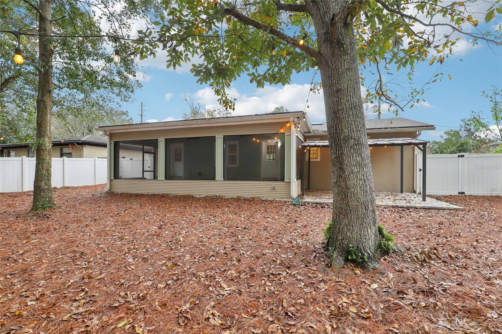 Image 37 of 46 For 2574 Lofberg Drive