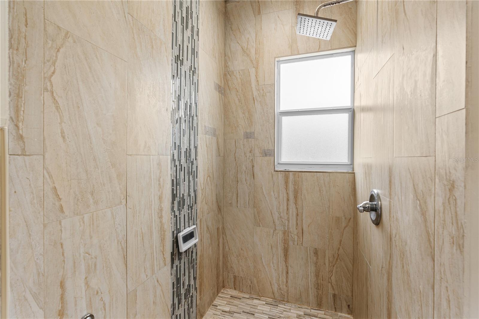 Image 28 of 50 For 520 Vermont Avenue