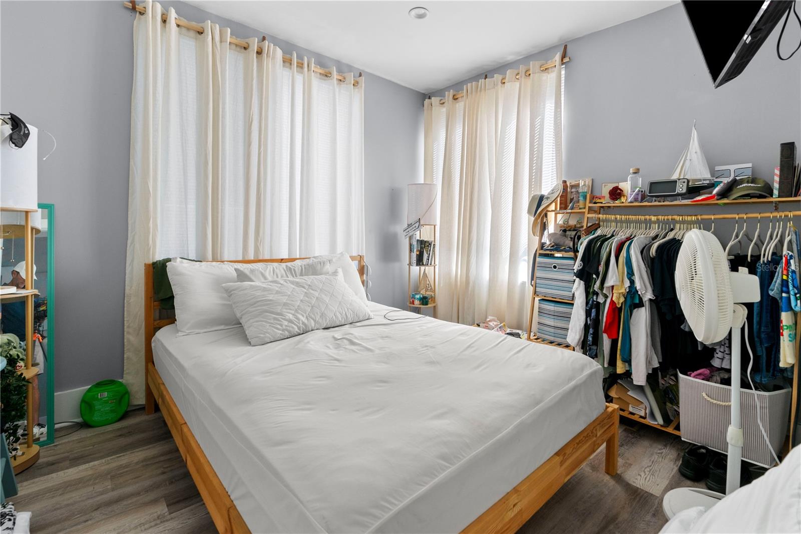 Image 36 of 50 For 520 Vermont Avenue