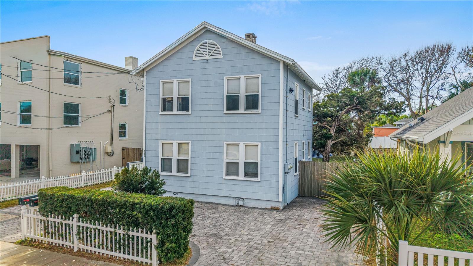 Image 5 of 50 For 520 Vermont Avenue