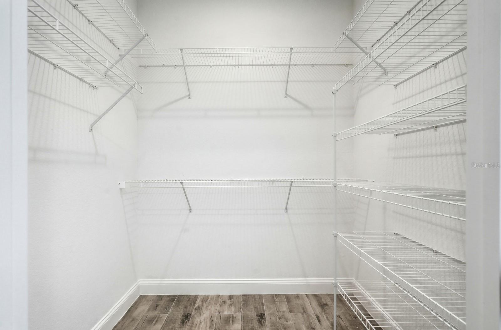 Image 30 of 47 For 16 Pierce Lane