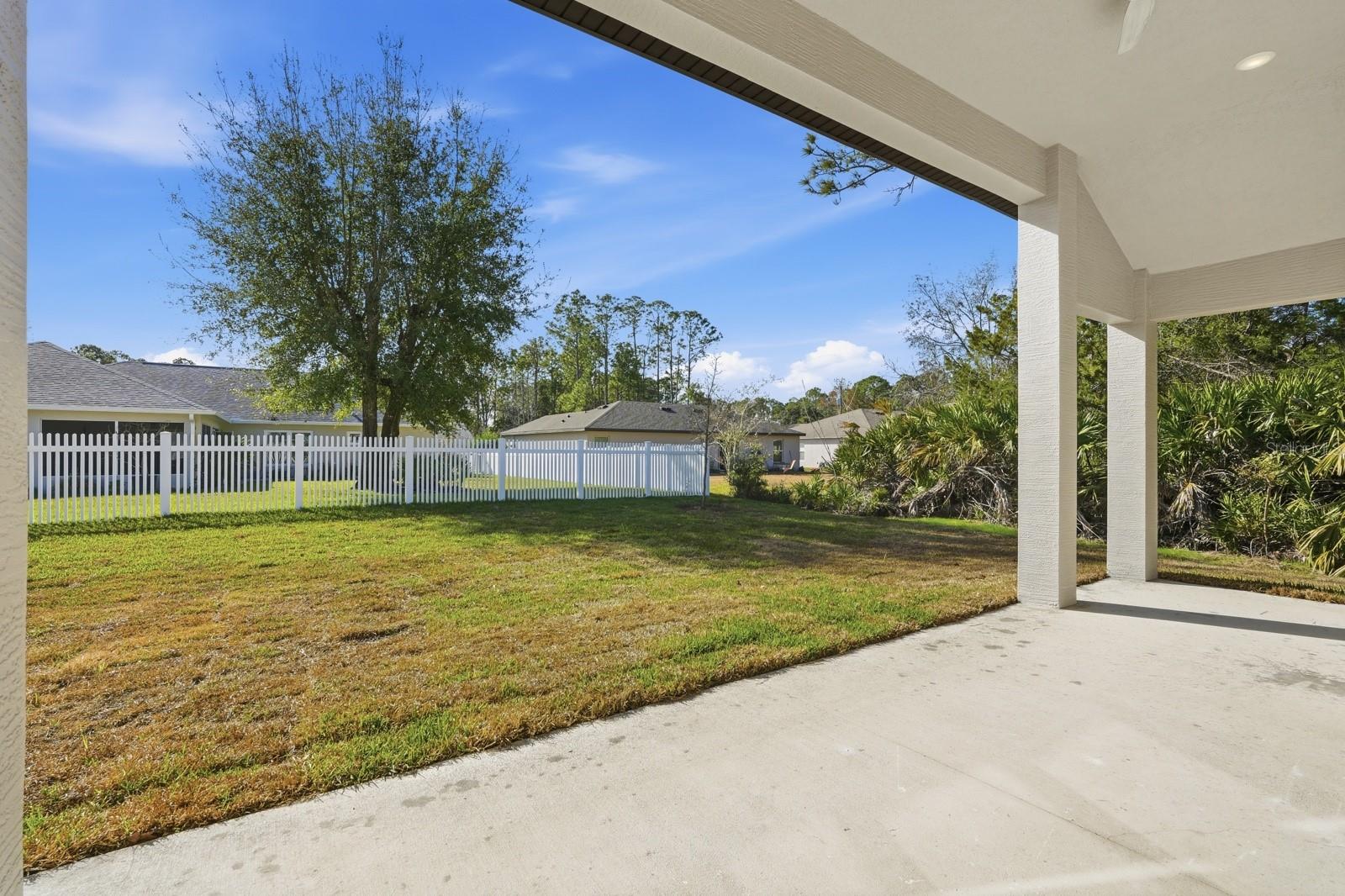 Image 35 of 47 For 16 Pierce Lane