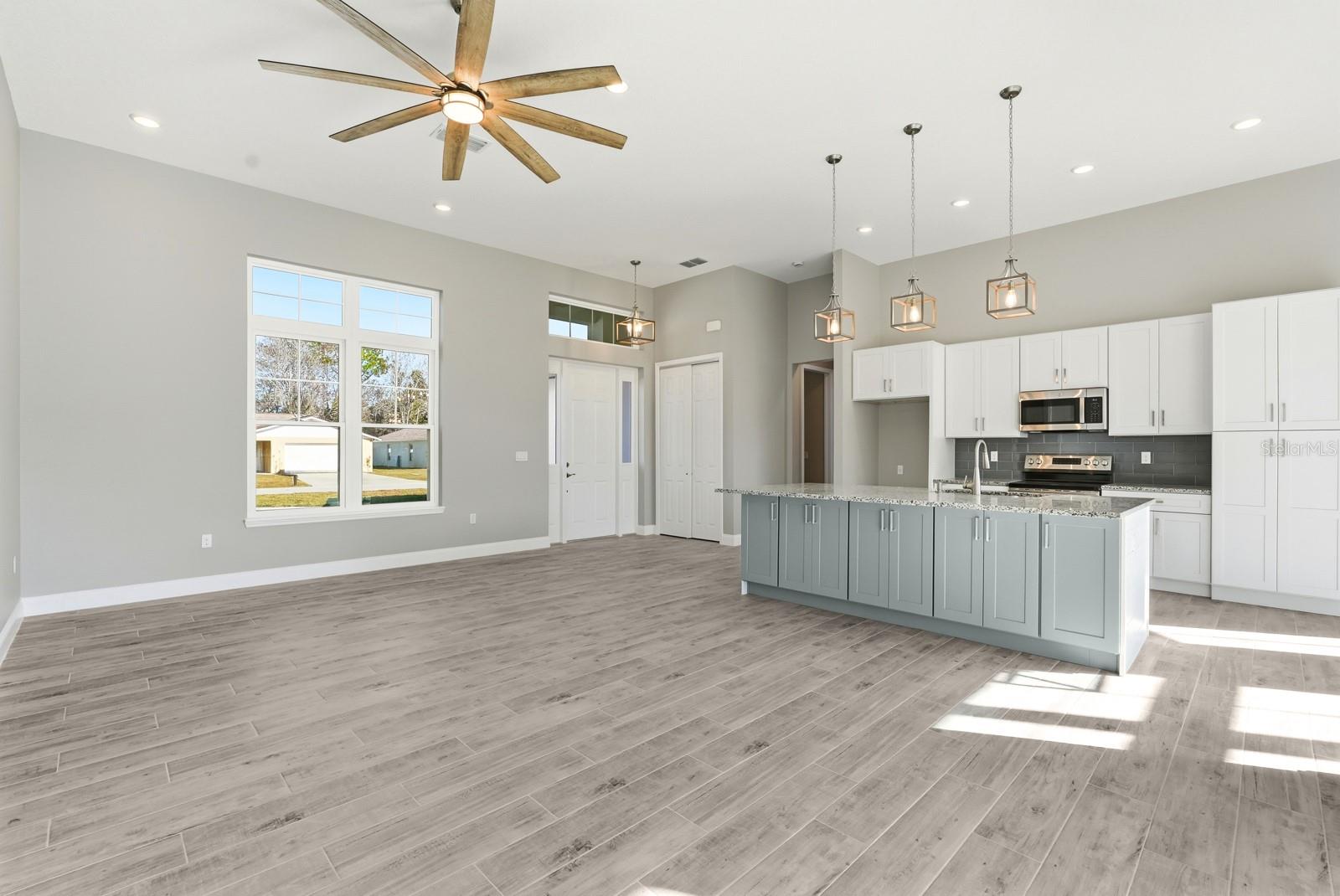 Image 8 of 47 For 16 Pierce Lane