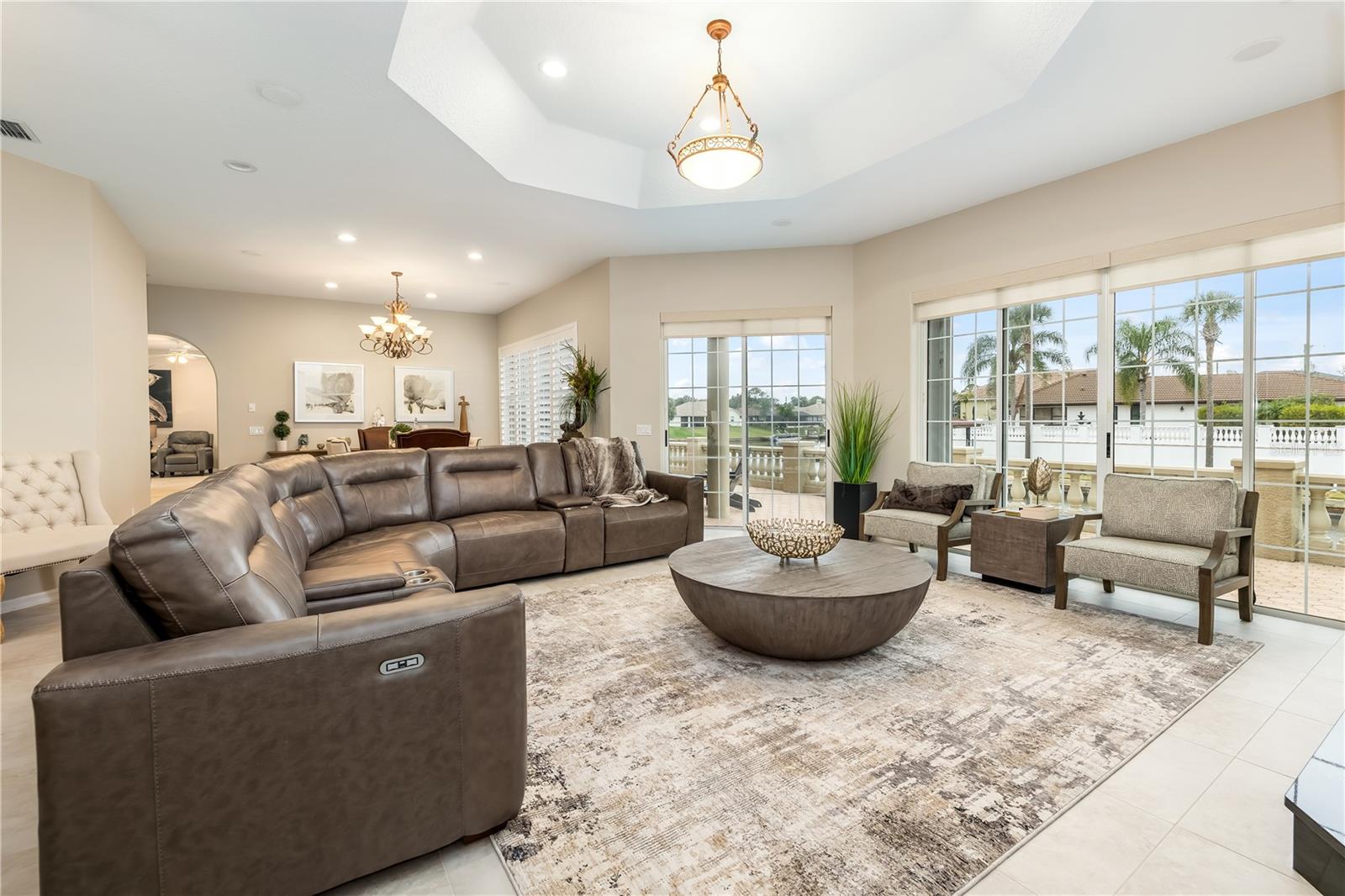 Image 12 of 68 For 31 Coleridge Court