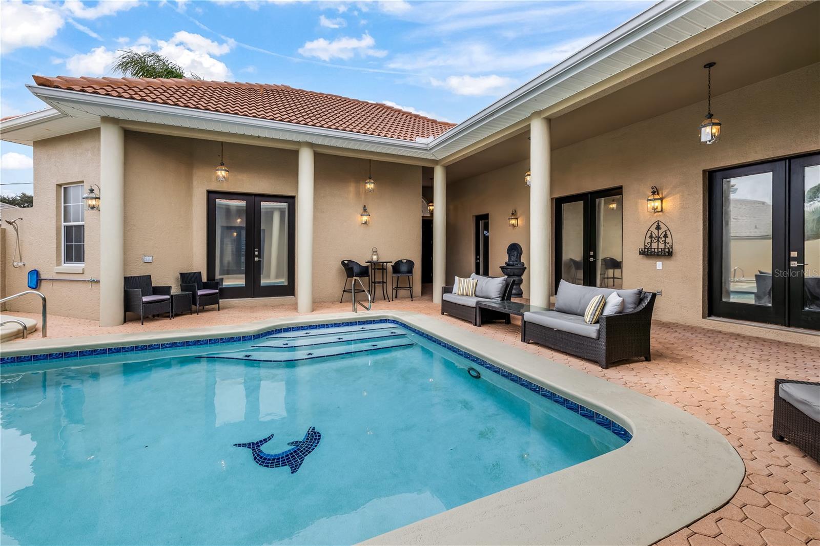 Image 45 of 68 For 31 Coleridge Court