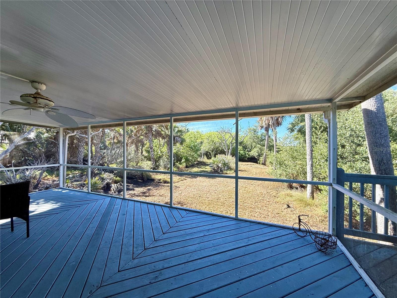 Image 19 of 25 For 2226 Daytona Avenue