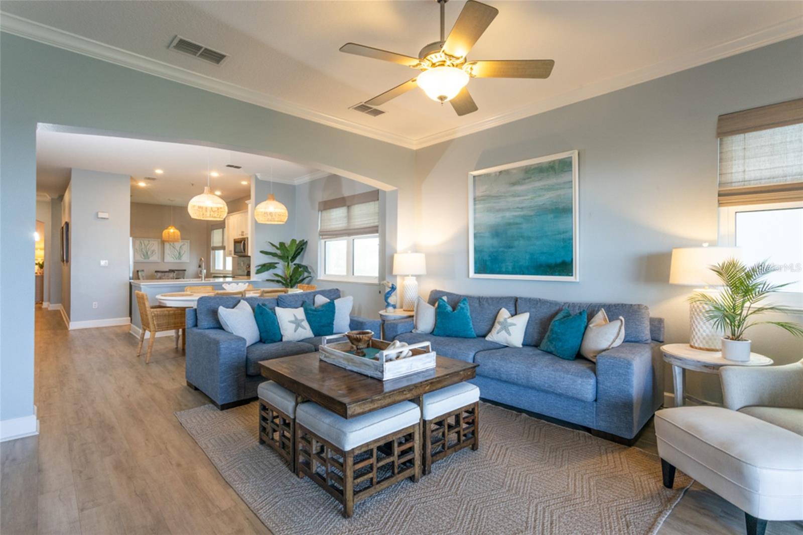 Image 16 of 39 For 600 Cinnamon Beach Way 521