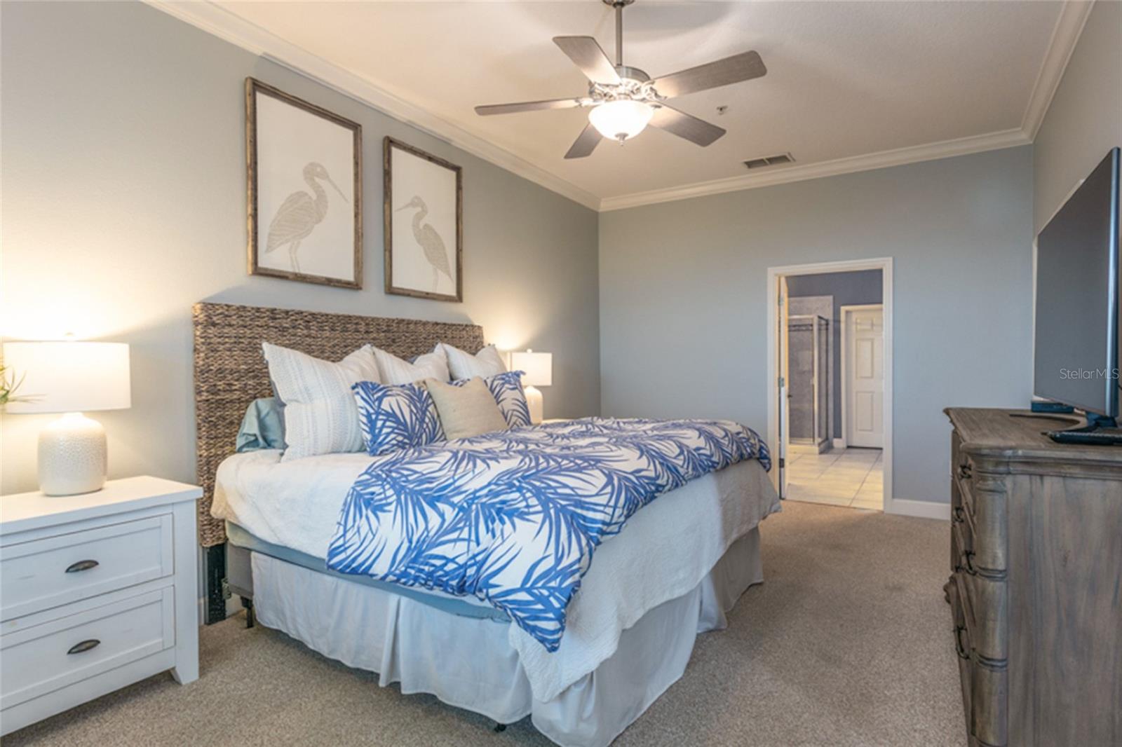 Image 19 of 39 For 600 Cinnamon Beach Way 521