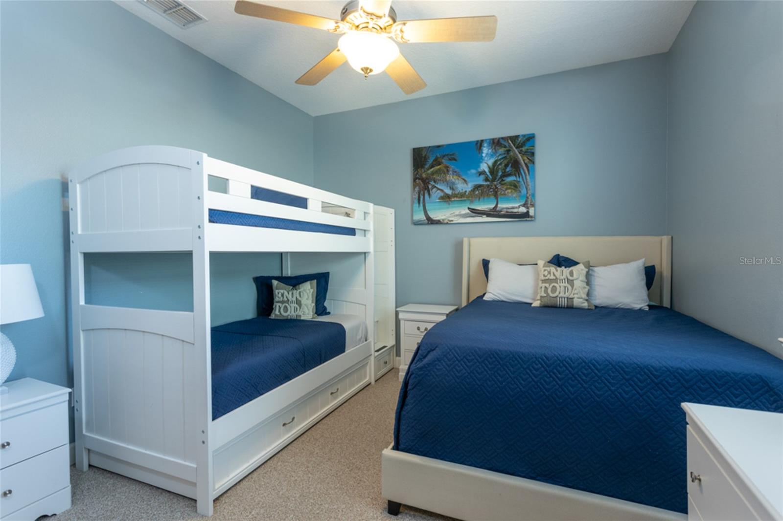 Image 27 of 39 For 600 Cinnamon Beach Way 521