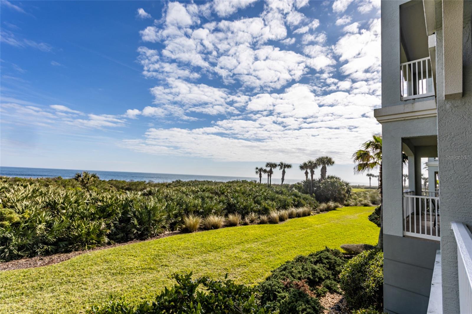 Image 33 of 39 For 600 Cinnamon Beach Way 521