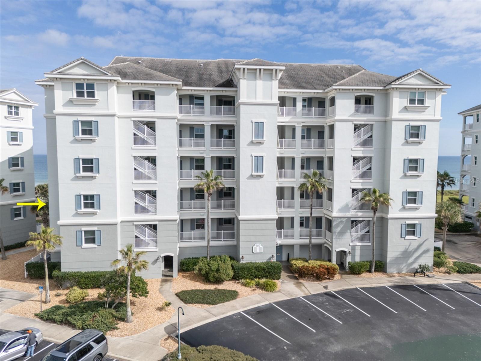 Image 5 of 39 For 600 Cinnamon Beach Way 521