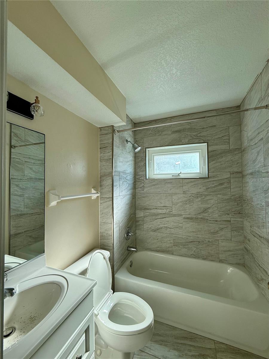 Image 13 of 24 For 1405 Central Avenue