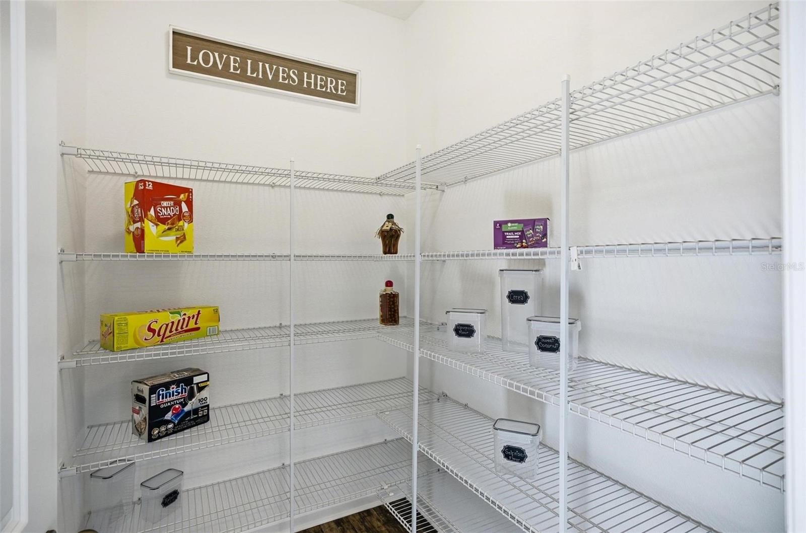 Image 14 of 58 For 367 Eaglecrest Drive