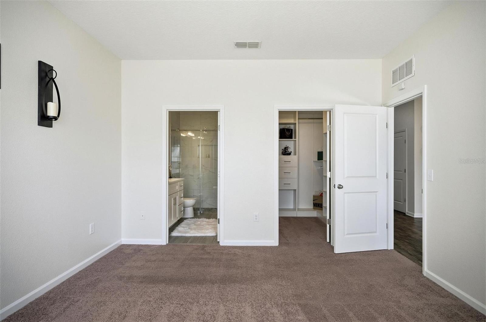 Image 26 of 58 For 367 Eaglecrest Drive