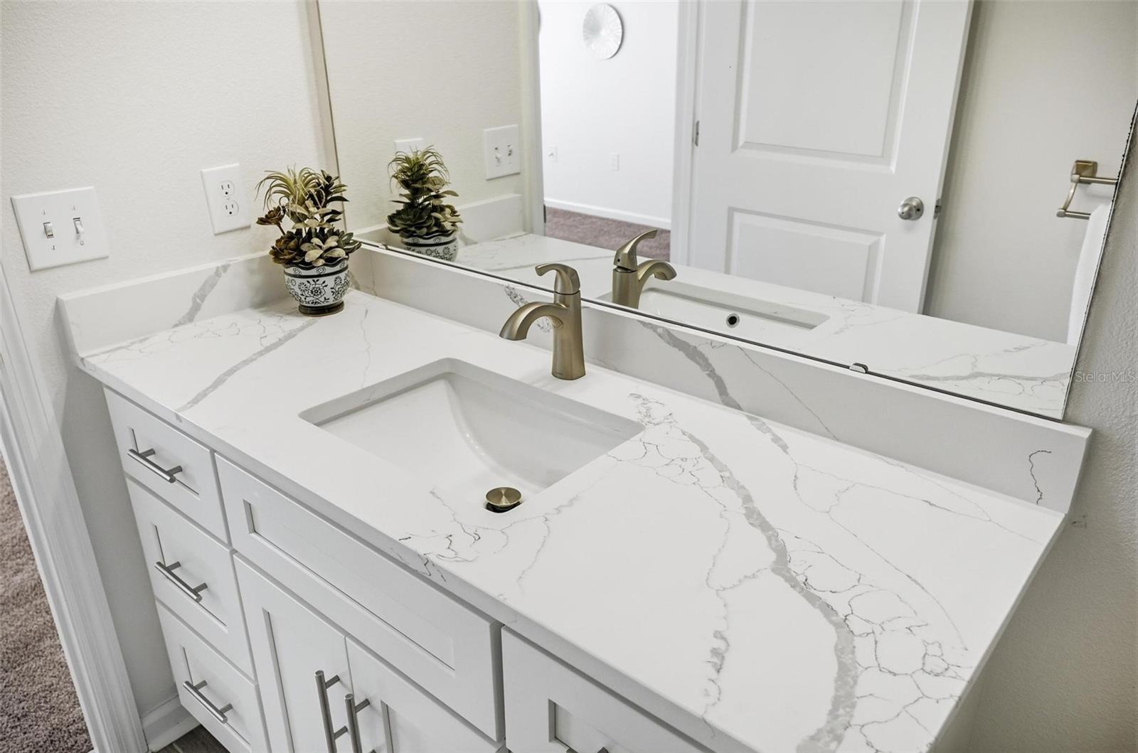 Image 30 of 58 For 367 Eaglecrest Drive