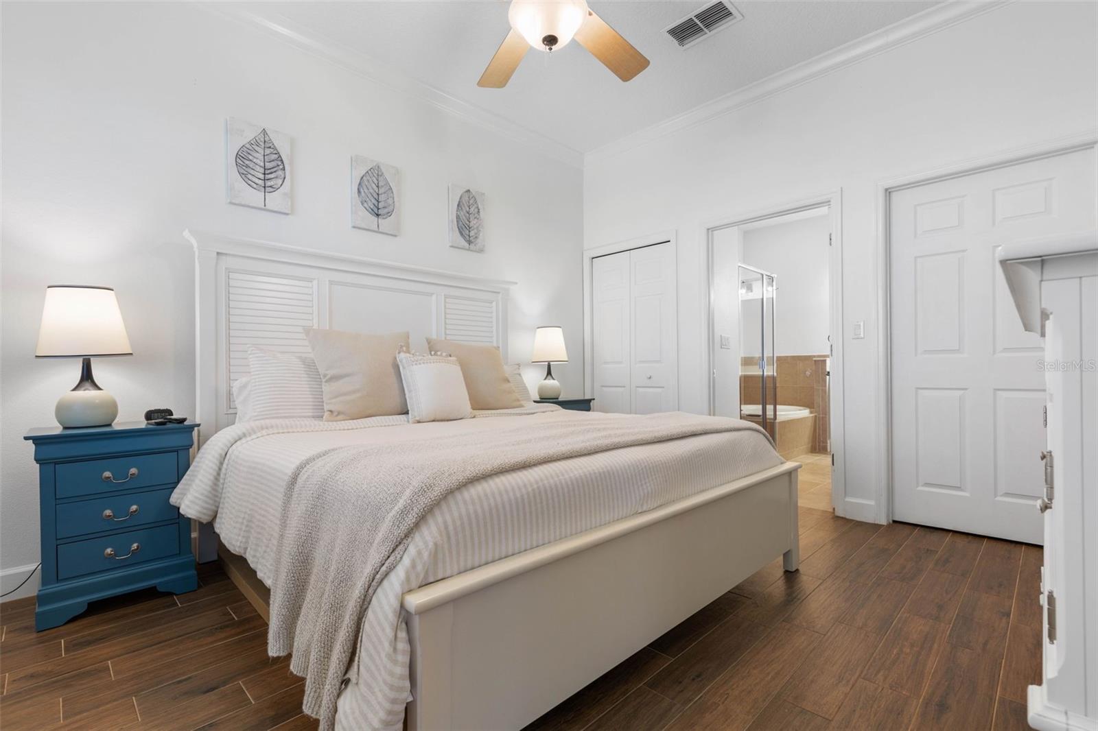 Image 17 of 69 For 900 Cinnamon Beach Way 823