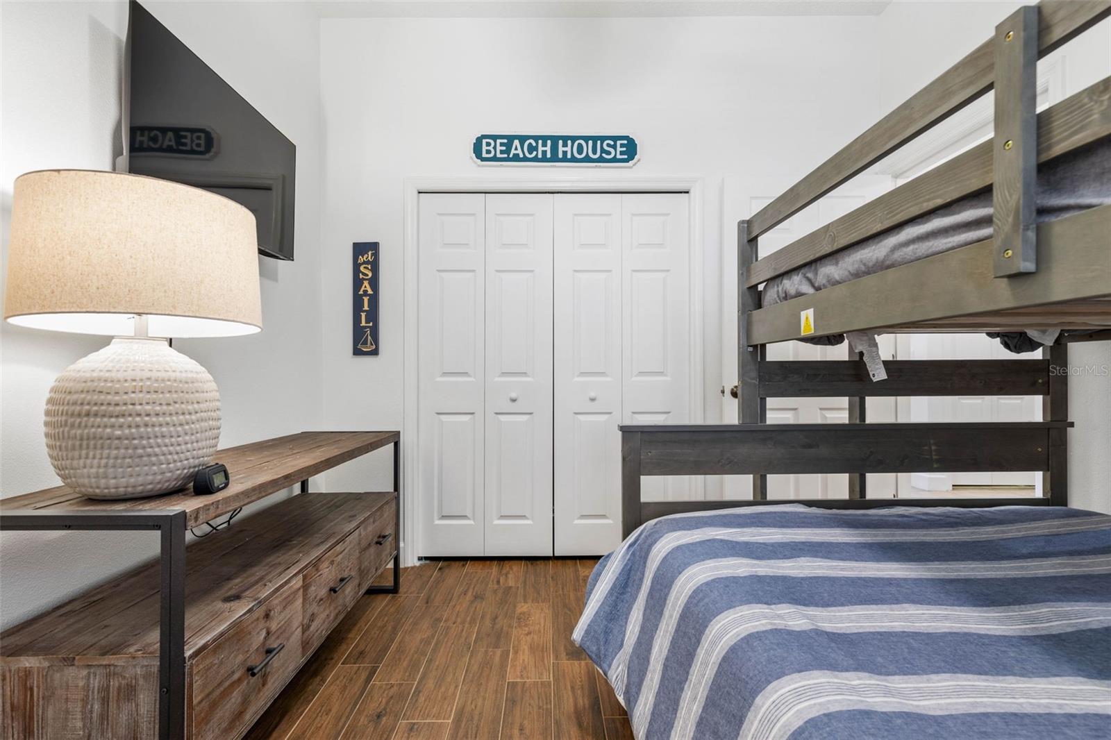 Image 25 of 69 For 900 Cinnamon Beach Way 823