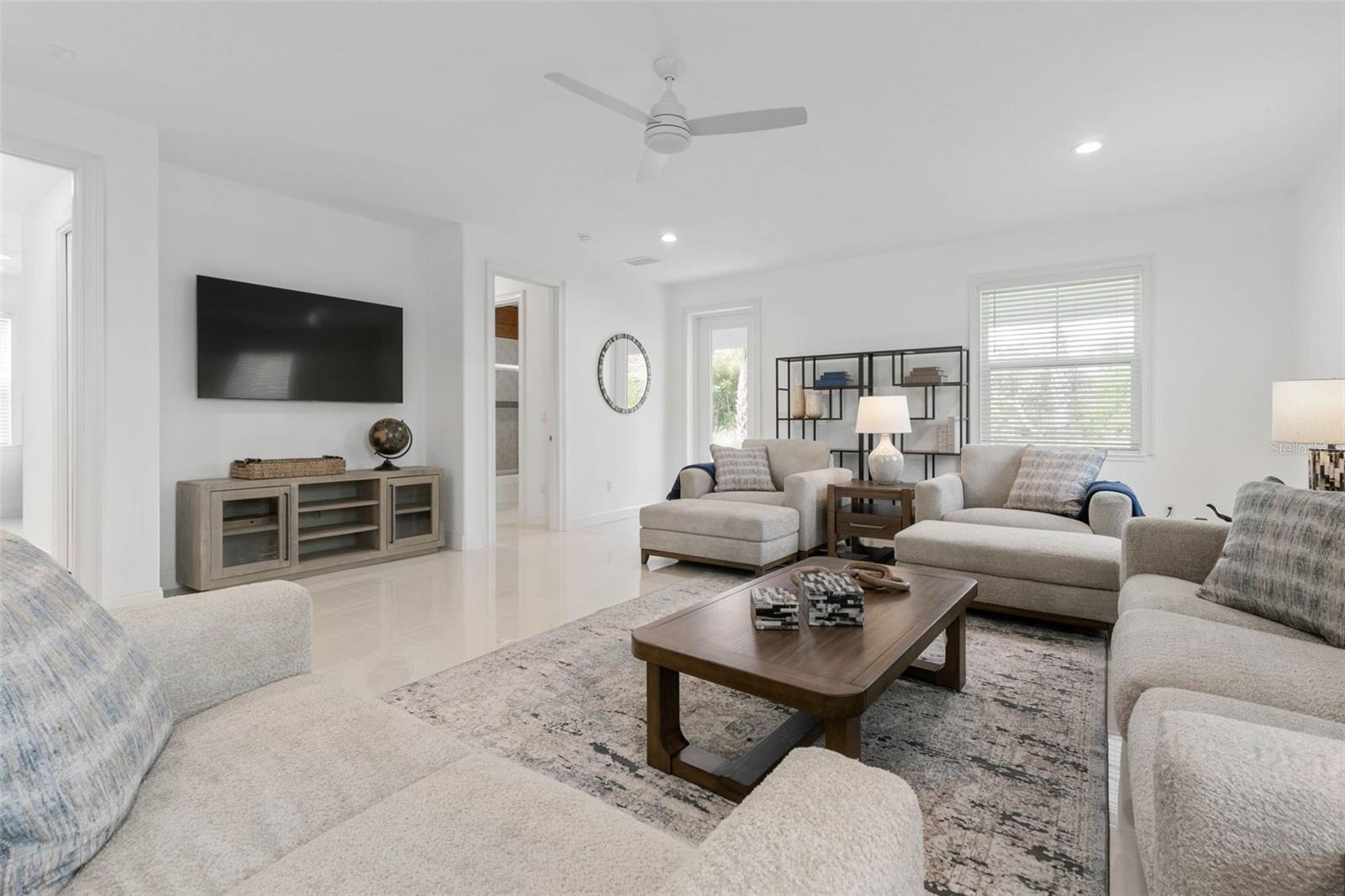 Image 36 of 83 For 7 Cinnamon Beach Way