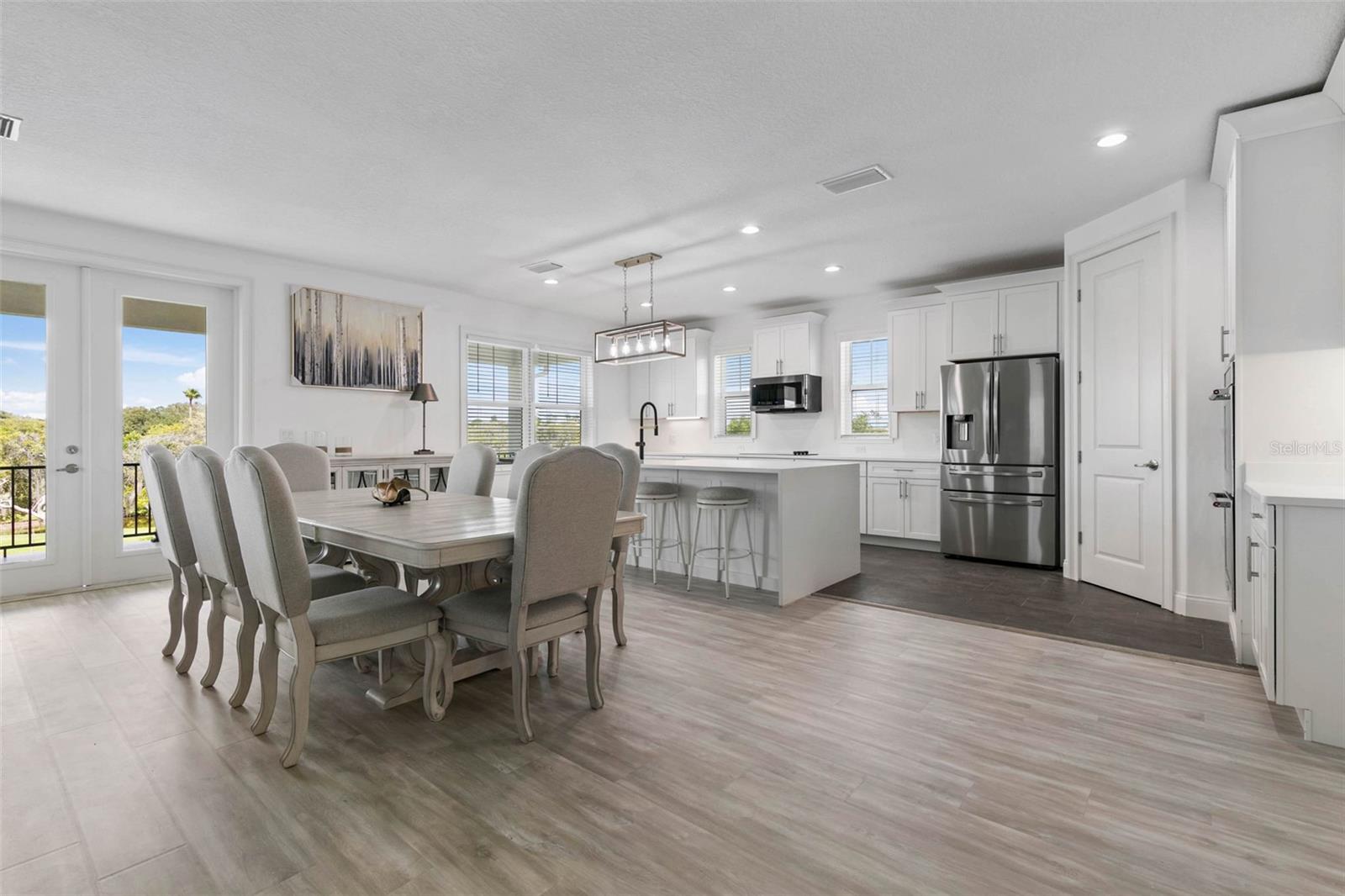 Image 6 of 83 For 7 Cinnamon Beach Way