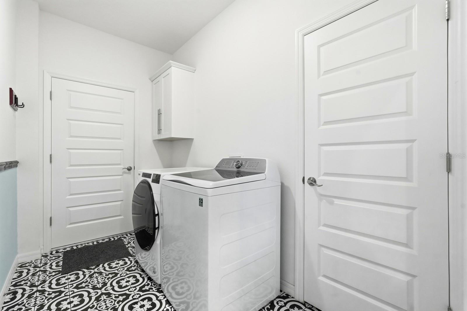 Image 14 of 42 For 14 Dogwood Terrace