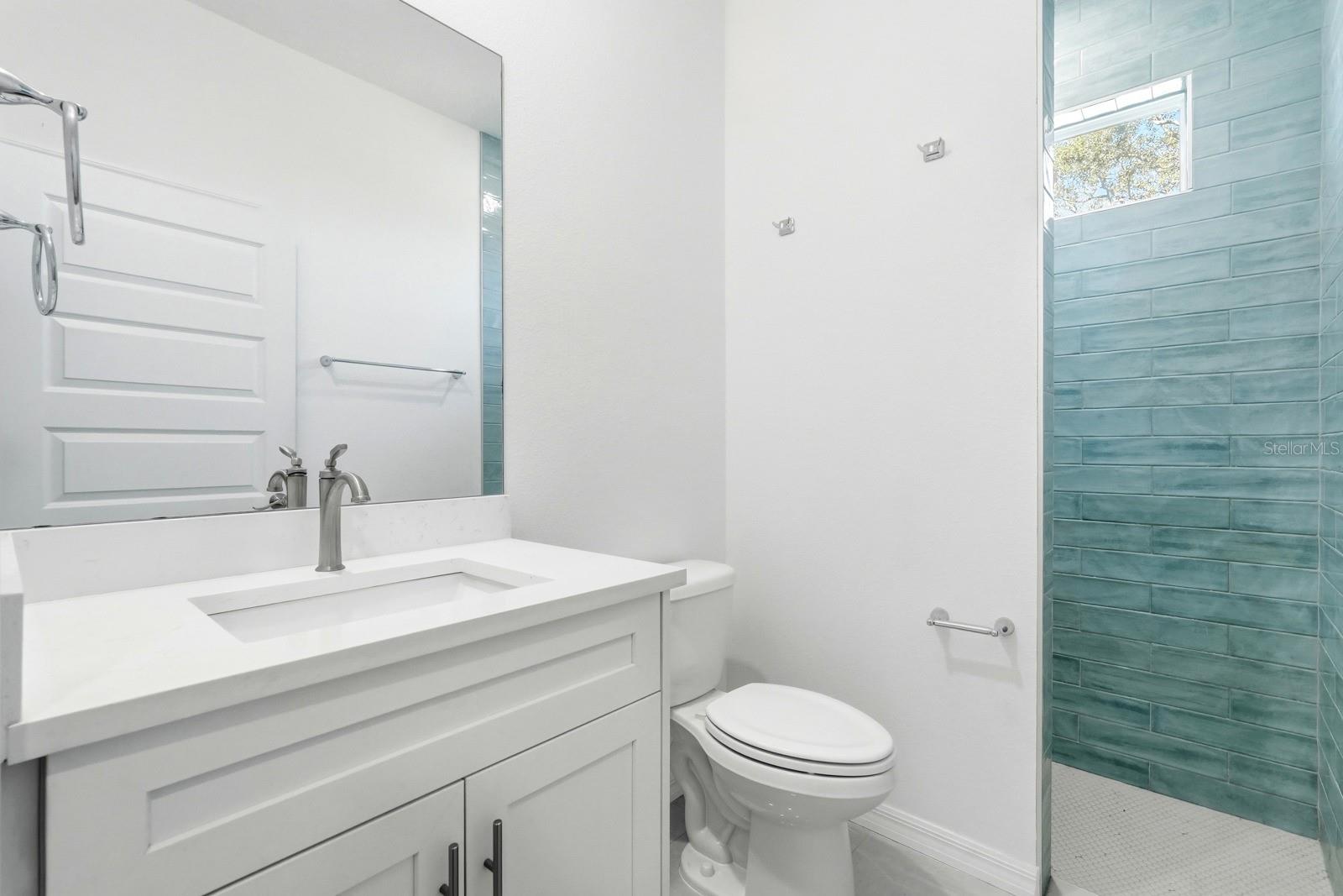 Image 22 of 42 For 14 Dogwood Terrace