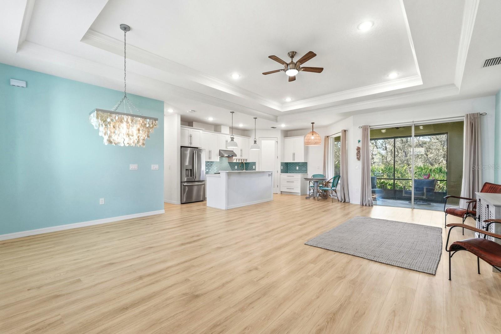 Image 3 of 42 For 14 Dogwood Terrace