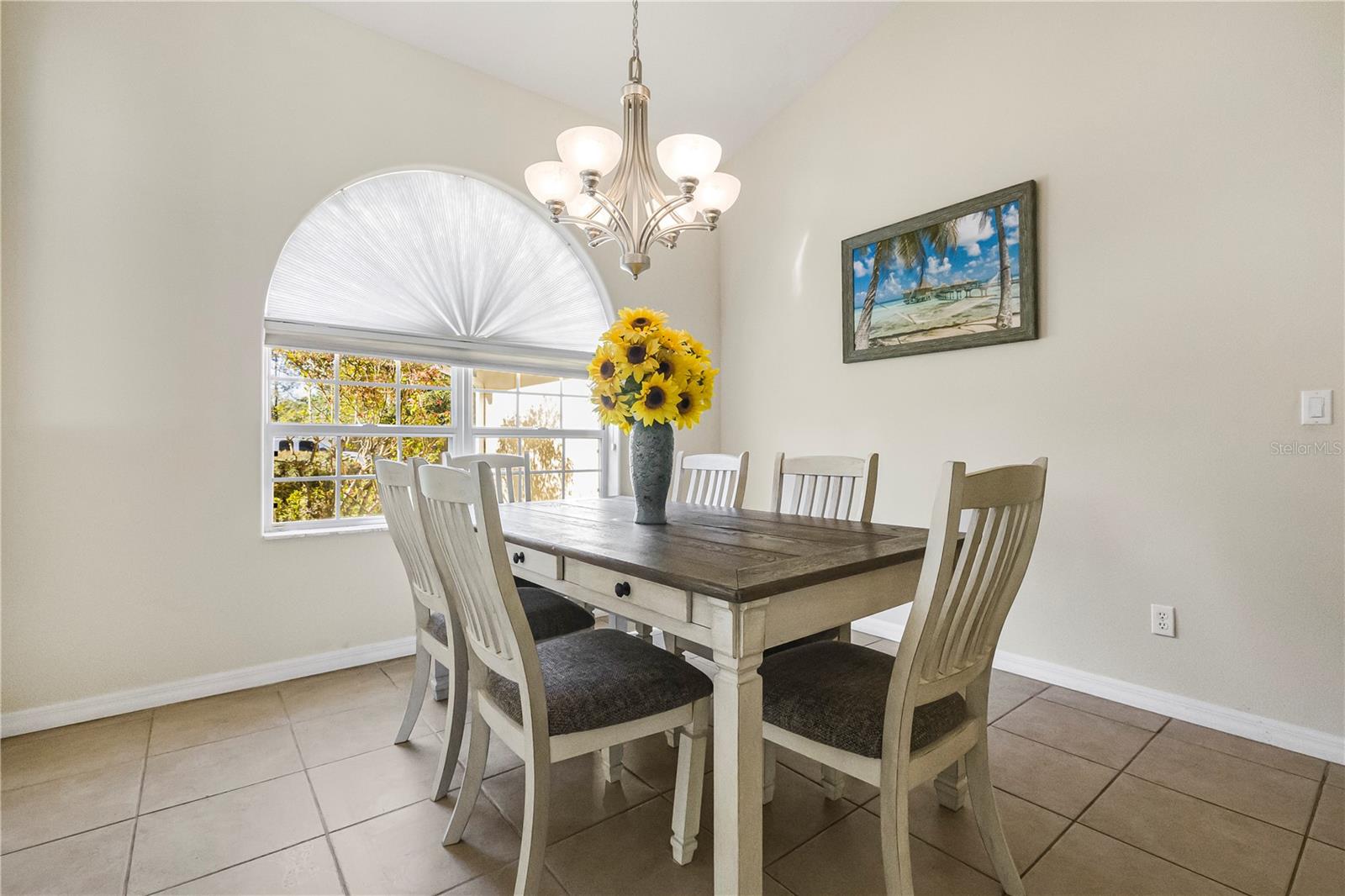 Image 11 of 38 For 24 Regency Drive