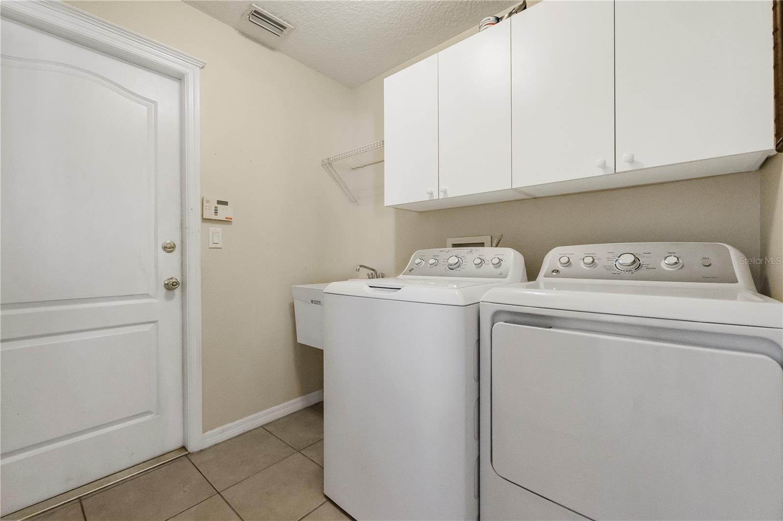 Image 17 of 38 For 24 Regency Drive