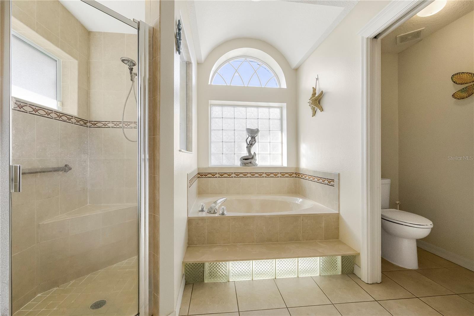 Image 21 of 38 For 24 Regency Drive