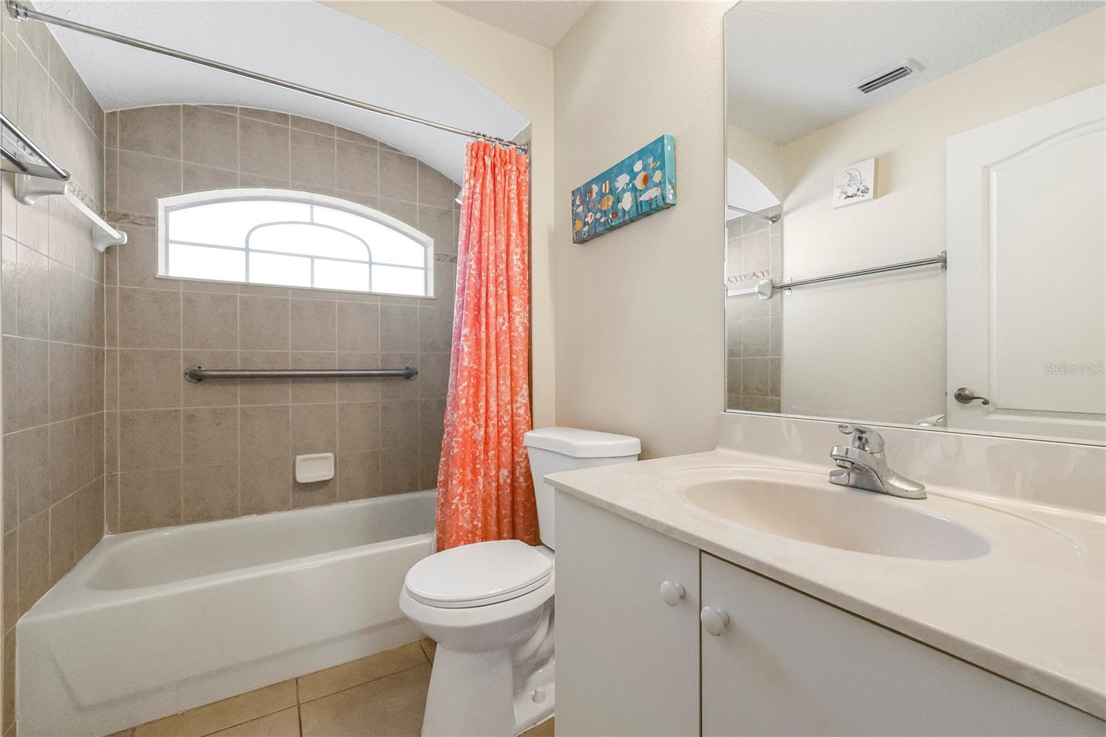 Image 24 of 38 For 24 Regency Drive