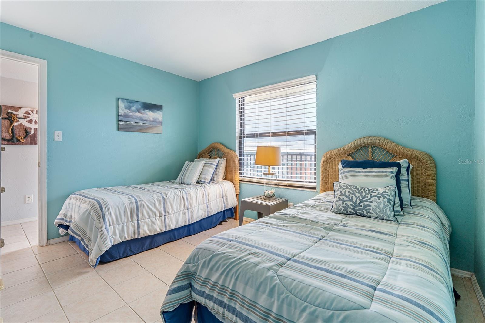 Image 26 of 41 For 3100 Ocean Shore Boulevard 5020