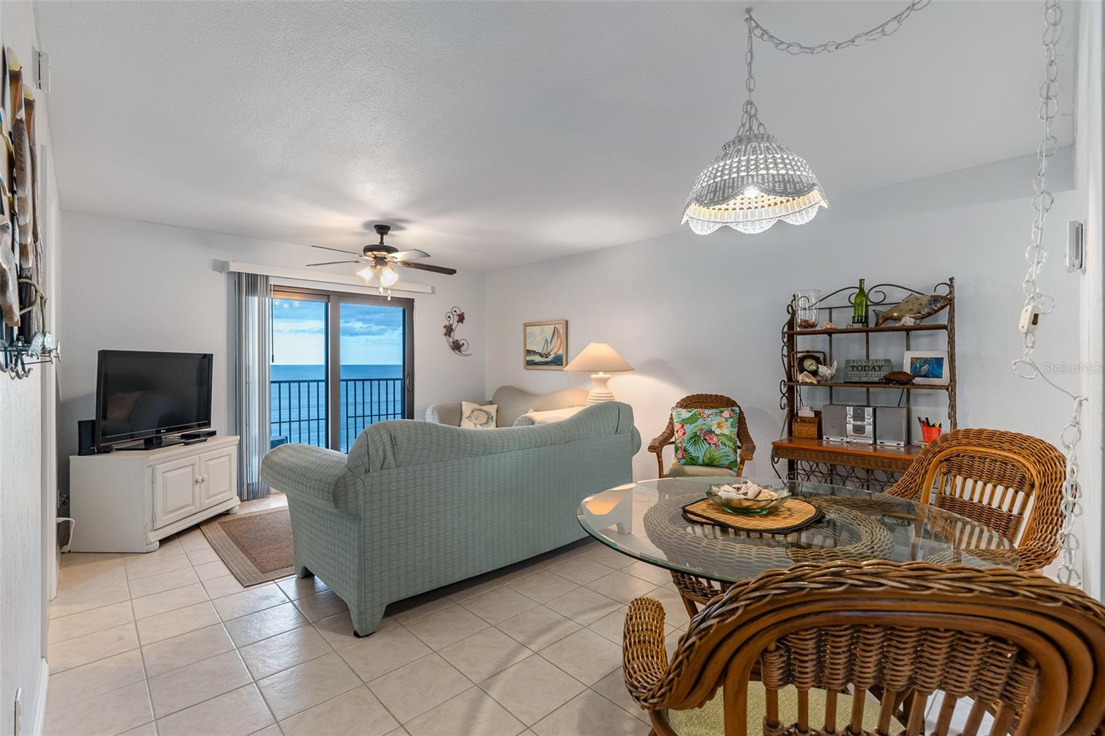 Image 6 of 41 For 3100 Ocean Shore Boulevard 5020