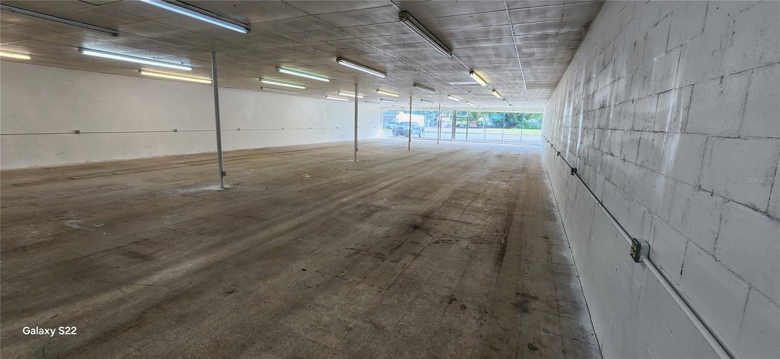 Image 3 of 5 For 111 Summit Street