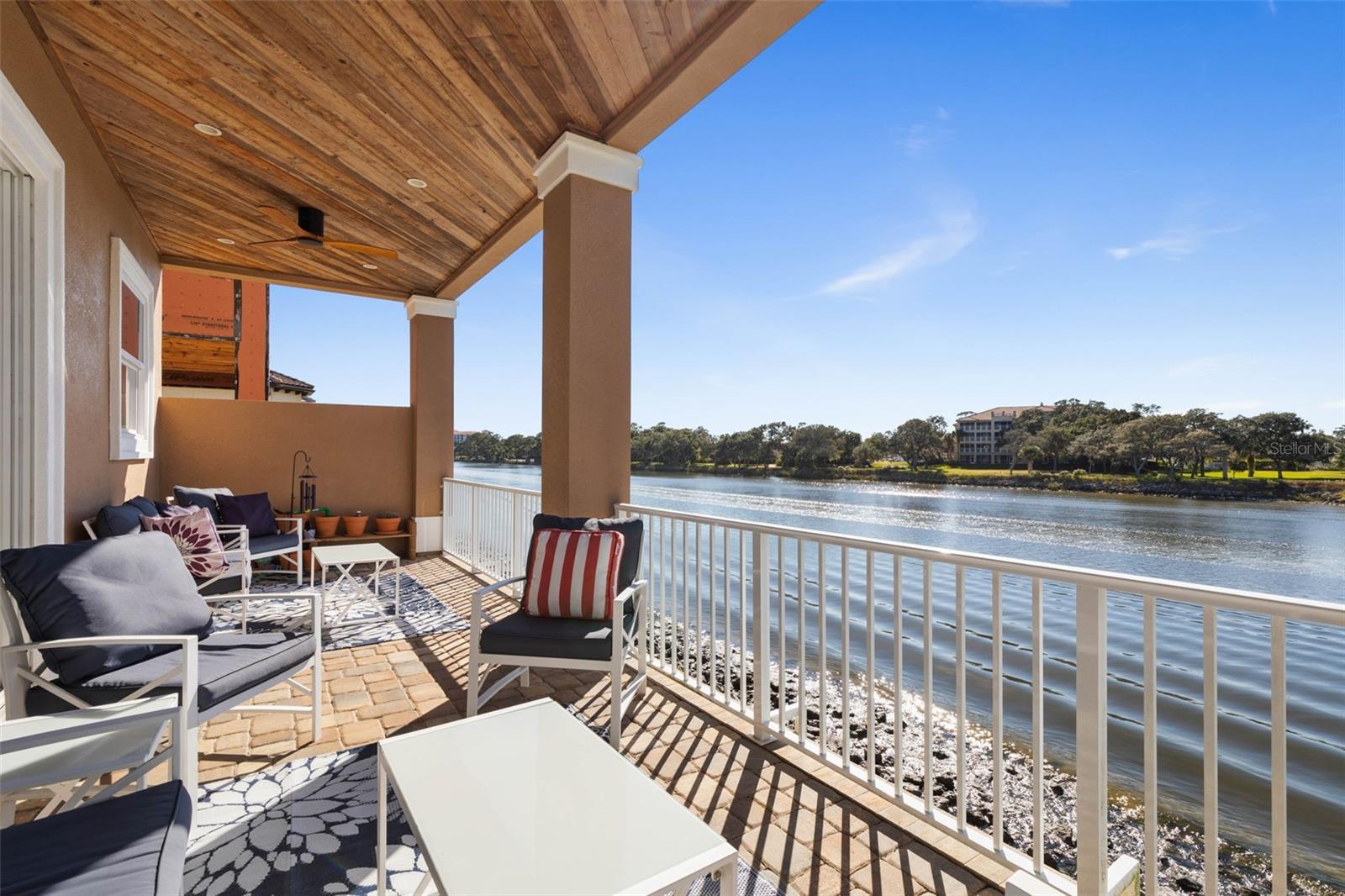 Image 17 of 100 For 300 Yacht Harbor Drive