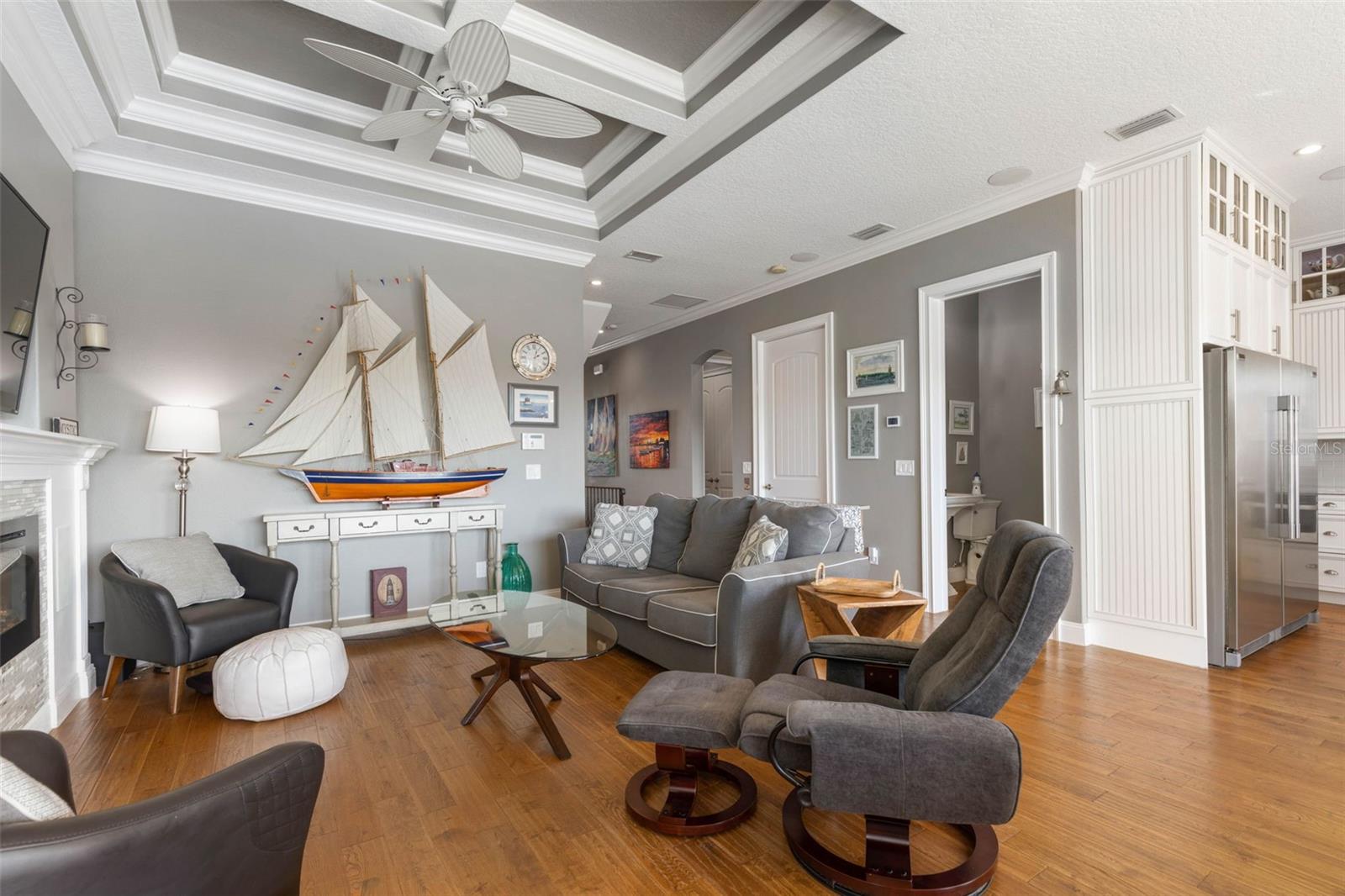 Image 20 of 100 For 300 Yacht Harbor Drive