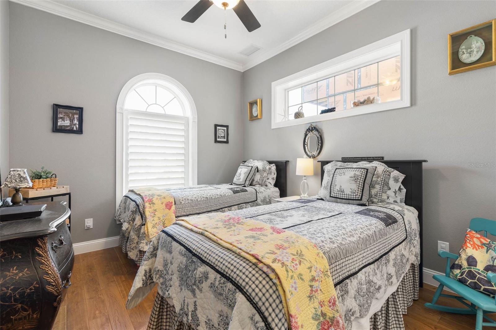 Image 22 of 100 For 300 Yacht Harbor Drive