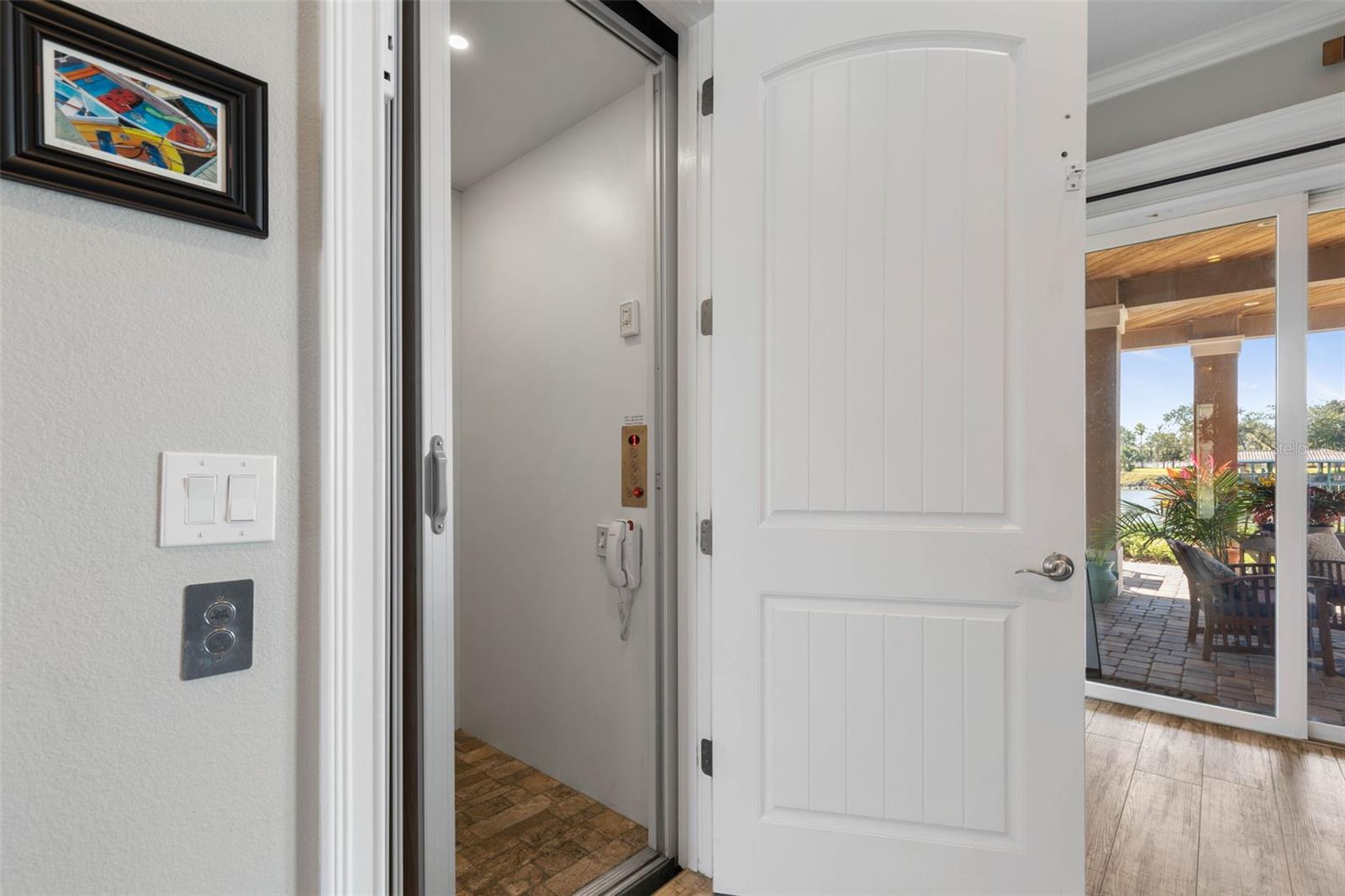 Image 35 of 100 For 300 Yacht Harbor Drive