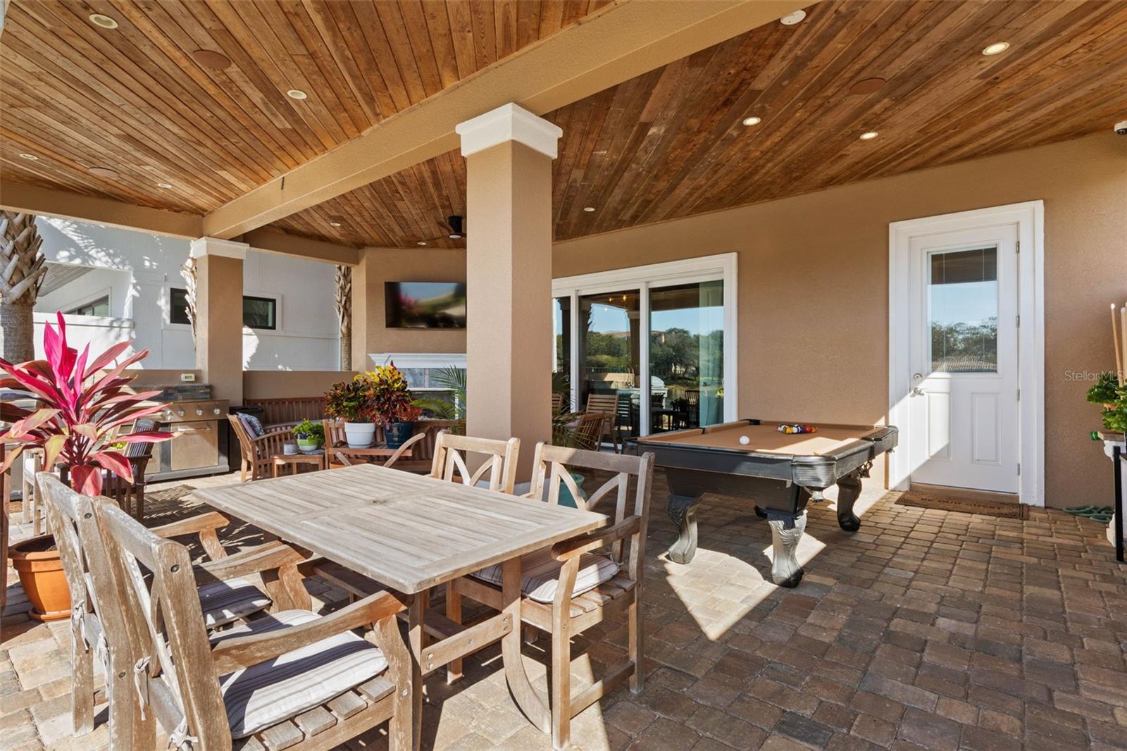 Image 43 of 100 For 300 Yacht Harbor Drive