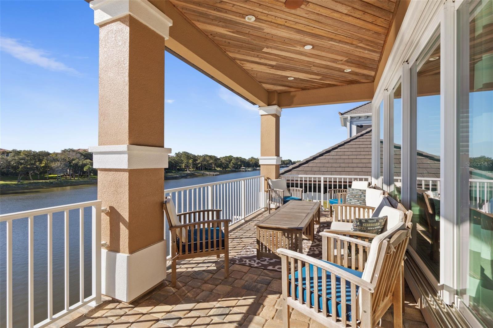 Image 54 of 100 For 300 Yacht Harbor Drive