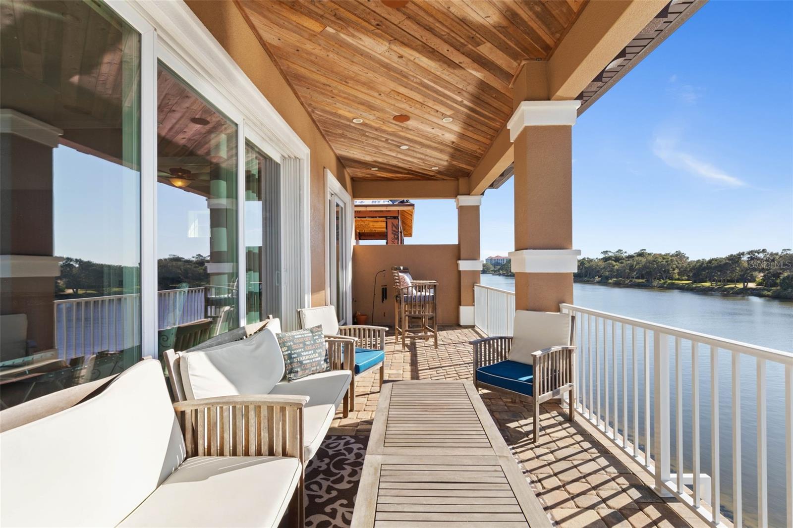 Image 55 of 100 For 300 Yacht Harbor Drive